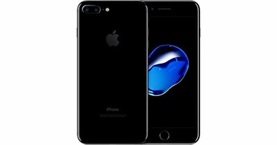 Apple IPHONE 7 32GB Kártyafüggetlen Okostelefon - JET BLACK (IOS)